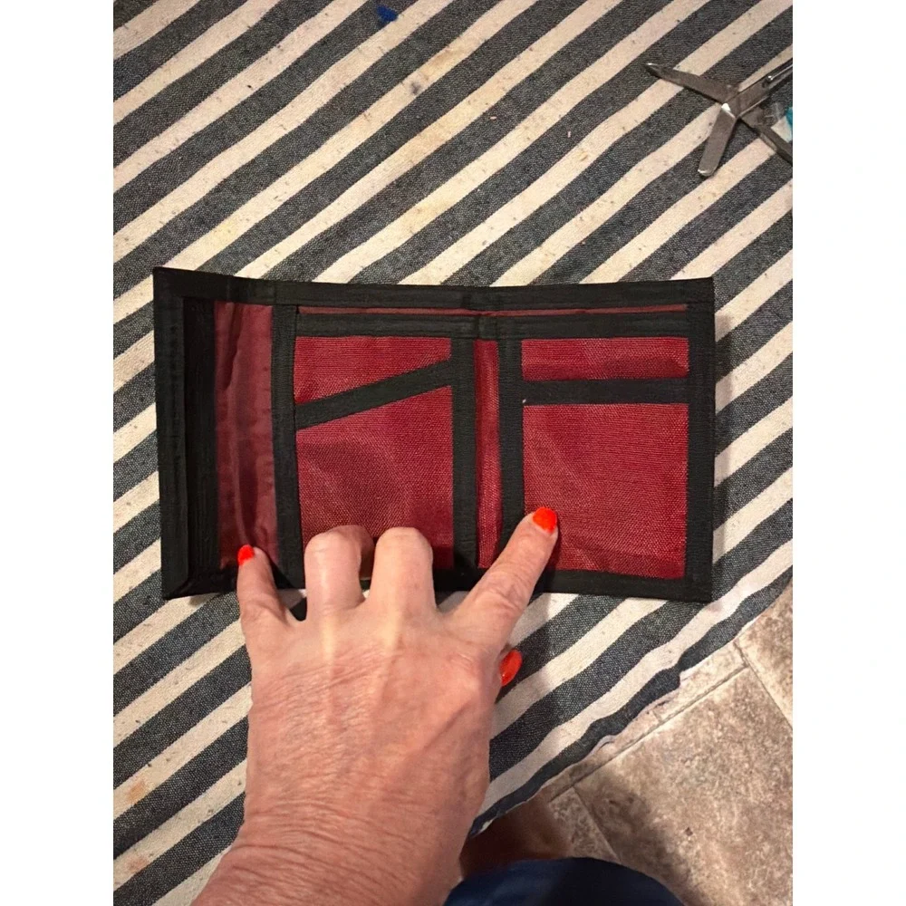 Vintage Pegasus Rainbow Canvas Trifold Wallet Burgundy Red Retro 80s Aesthetic